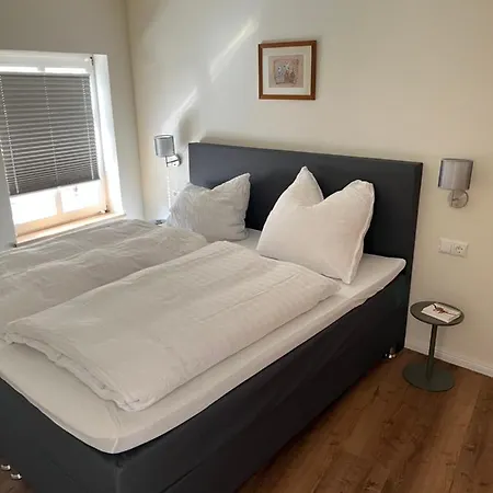 Im Zentrum, Praktisch Und Ruhig Apartment Greifswald